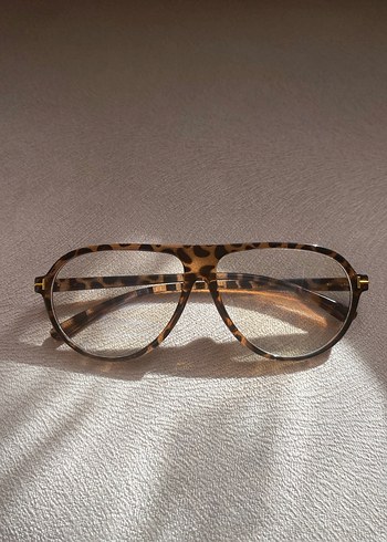 Bej Şeffaf Klasik Kadın Gözlüğü - Görsel 2