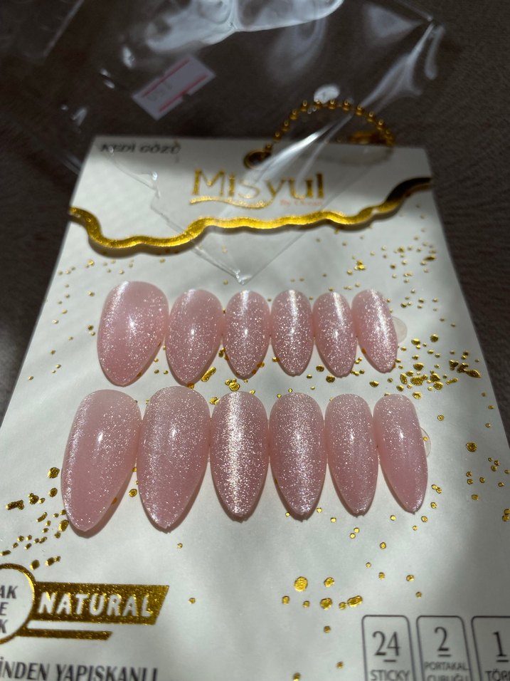Misyul Kendinden Yapışkanlı Pembe Tırnak Süsü - Görsel 2