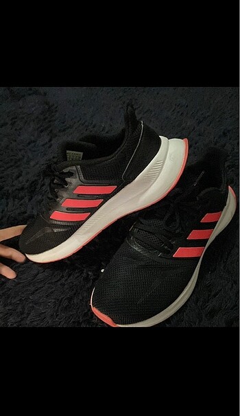 Orjinal adidas spor ayakkabı