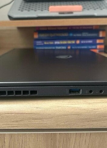 Monster laptop