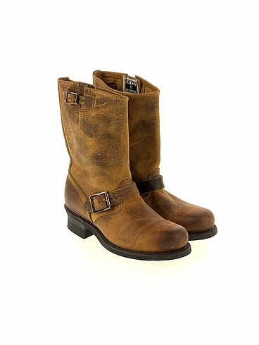 Frye Company Frye Company Bot %70 İndirimli.