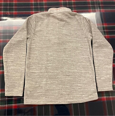 11-12 Yaş Beden Decathlon sweatshirt