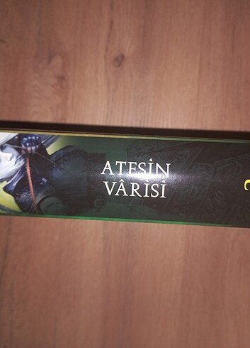  Ateşin varisi sarah j. Mass