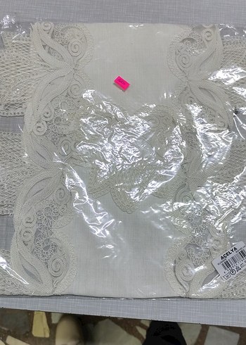 İşlemeli Beyaz Bohem runner - Görsel 2