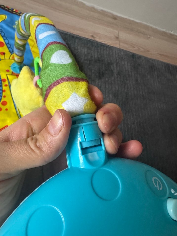 Otomatik dönen sesli müzikli projektörlü Oyun Halısı - Görsel 5