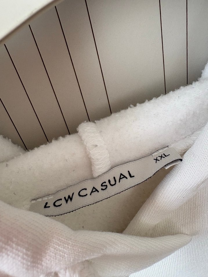 Beyaz Kapüşonlu Sweatshirt - Görsel 4