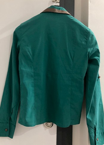 Düğmeli Turkuaz Kadın Gömlek - Görsel 2