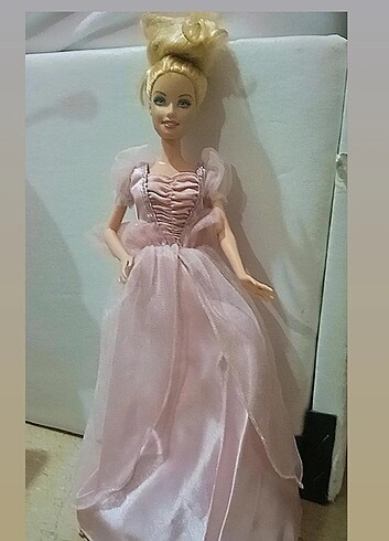 BARBİE BEBEK ELBİSELİ
