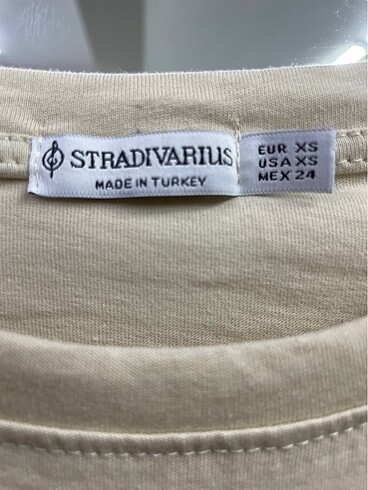 xs Beden Stradivarius Tshirt