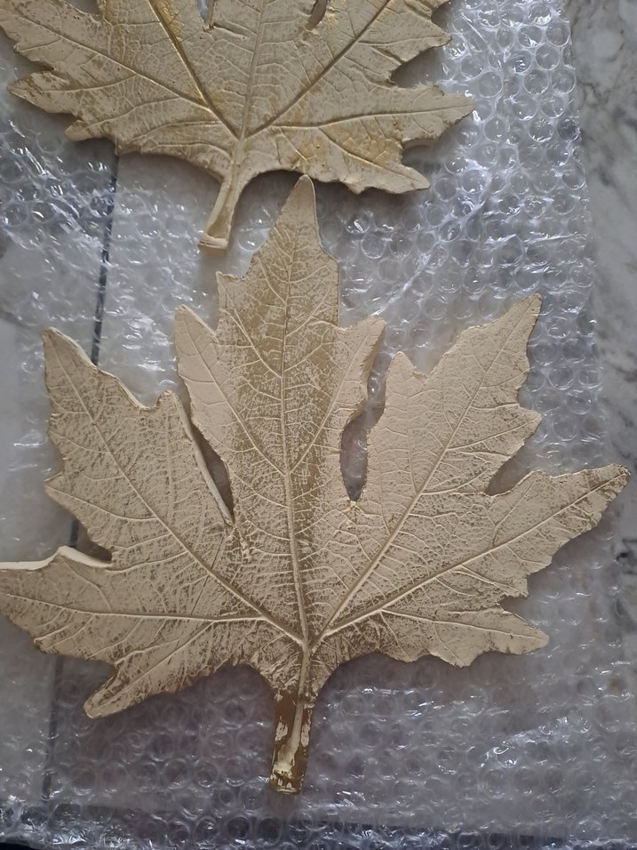 Parlak Altın Renkli Dekoratif Yaprak Seti - Görsel 2