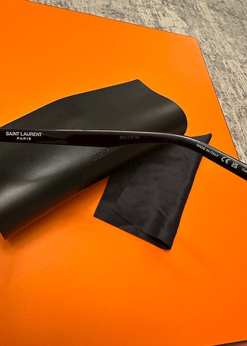 Kadın Siyah Parlak Modern Klasik Gözlük YSL - Görsel 4