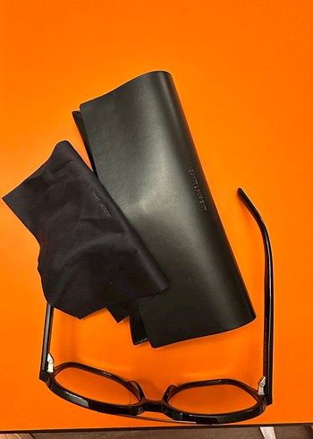 Kadın Siyah Parlak Modern Klasik Gözlük YSL - Görsel 3