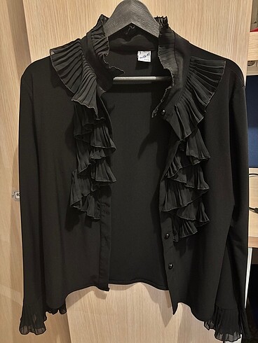 Zara American Vintage Gotik Vampir tarzı çok şık gömlek
