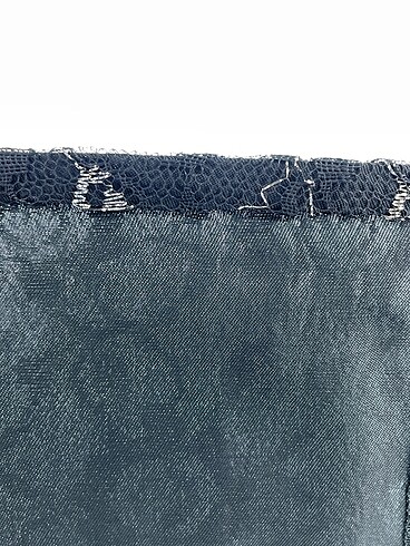 m Beden siyah Renk PreLoved Bluz %70 İndirimli.