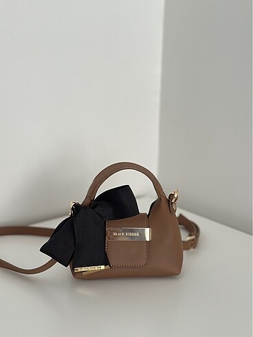 Black ribbon mini bej çanta