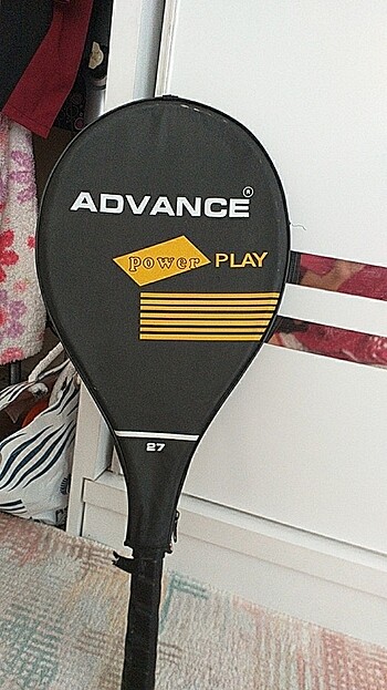 Tenis raketi