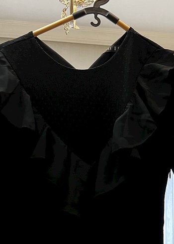 Diğer Uzun Siyah Gotik Fırfırlı Elbise