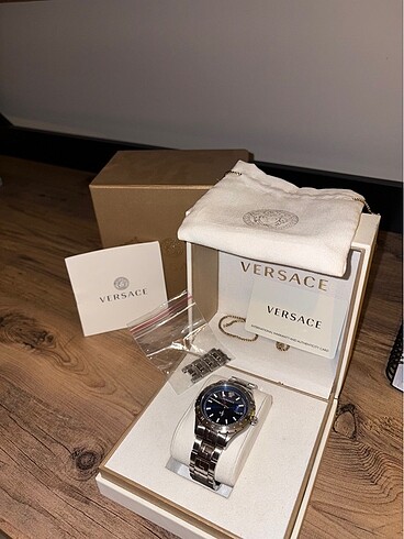 orjinal sapphire versace saat
