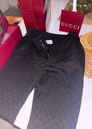 Gucci Siyah Baskili Kumas Pantolon