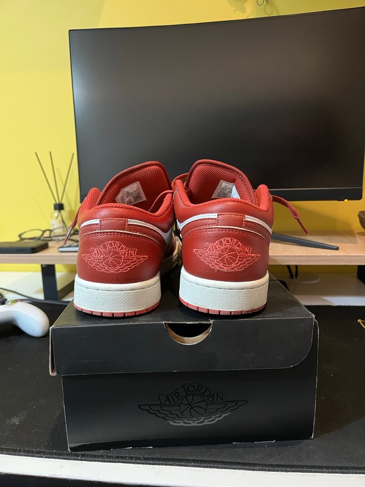 Nike air jordan 1 low - Görsel 3