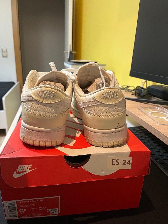Nike dunk low coconut milk - Görsel 3
