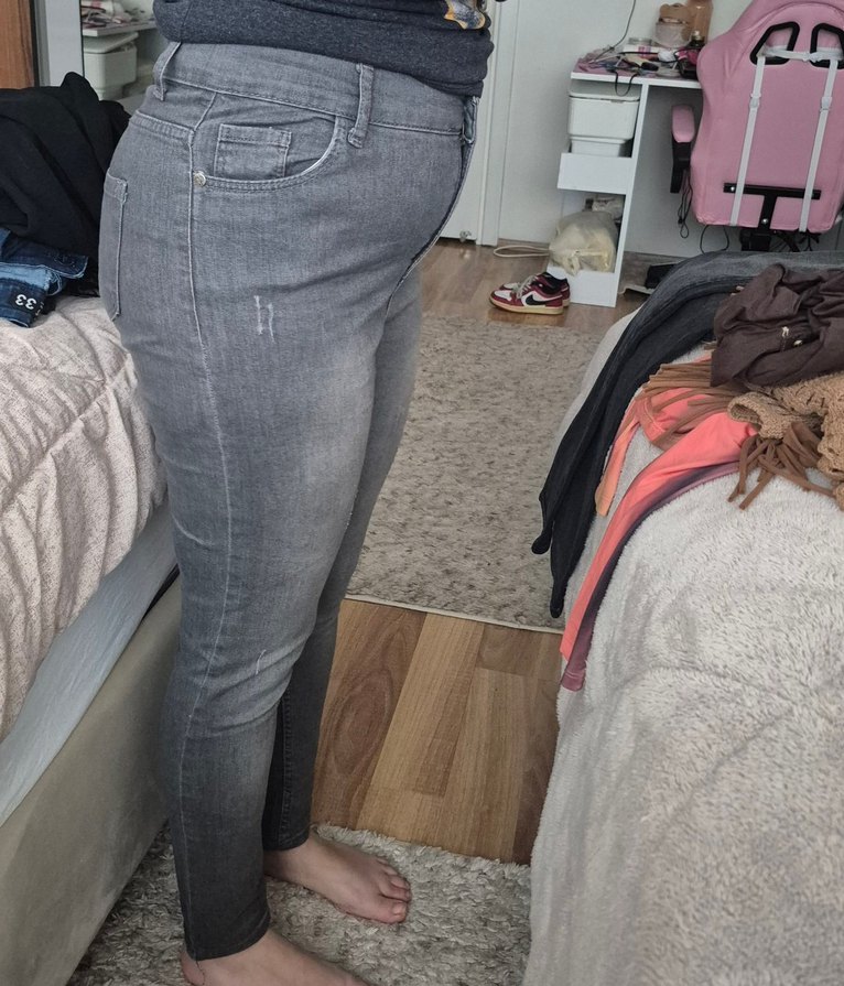 Gri Düğmeli Dar Kesim Midi Kot Pantolon - Görsel 3