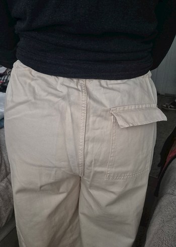 Düğmeli Bej Kadın Bol Kesim Midi Pantolon - Görsel 5