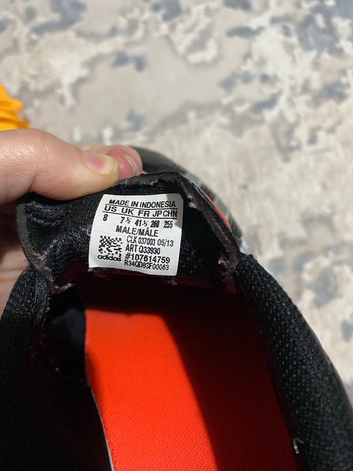 Orjınal Adidas halı saha ayakkabısı - Görsel 5