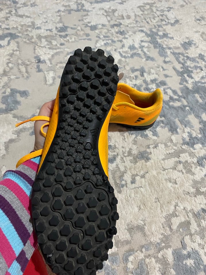 Orjınal Adidas halı saha ayakkabısı - Görsel 3