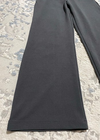 Gri Kadın Rahat Kesim Kumaş Pantolon - Görsel 2