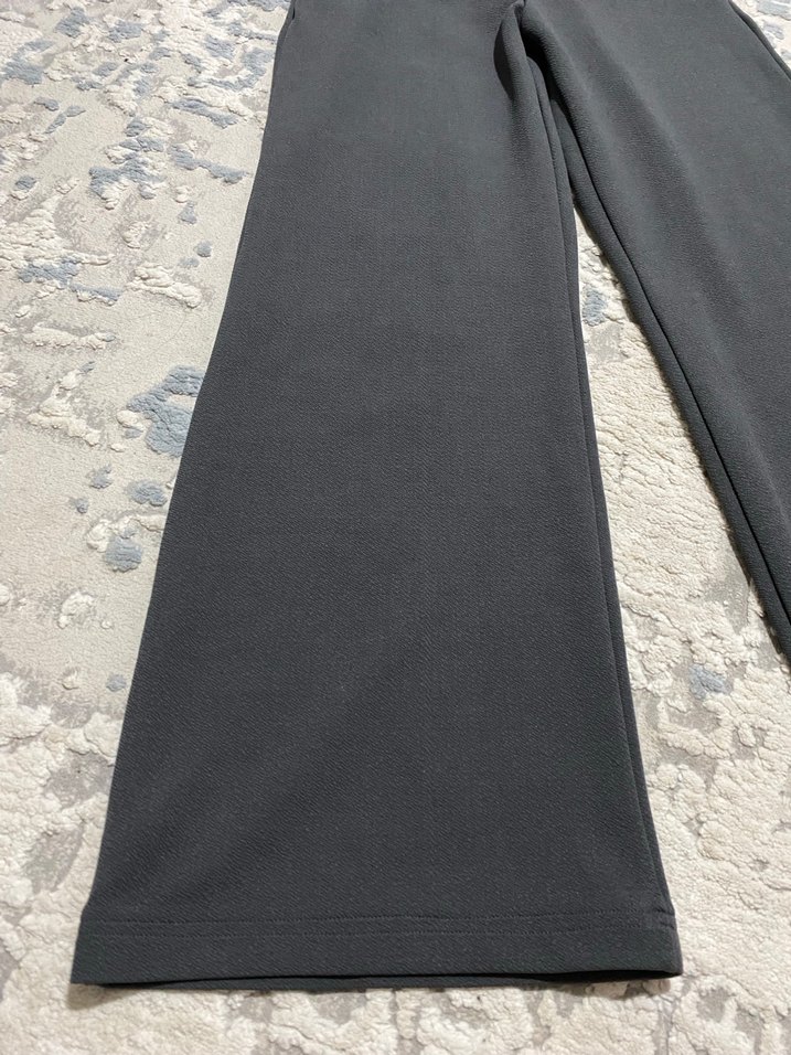 Gri Kadın Rahat Kesim Kumaş Pantolon - Görsel 2