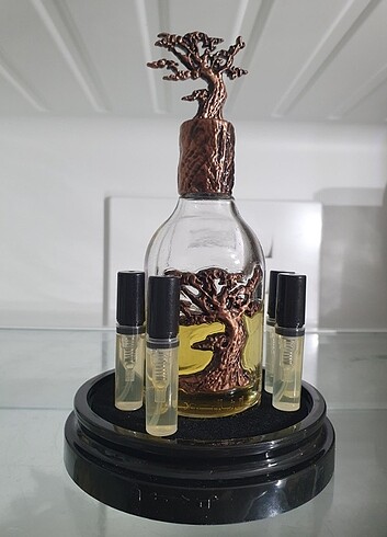 Lattafa Eternal Oud 10ml