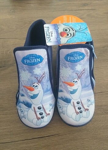 Frozen kreş ev ayakkabisi