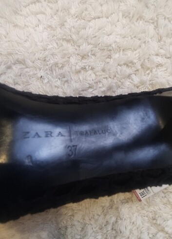 37 Beden Yeni etiketli orjinal zara stletto gotik tarz tasarım
