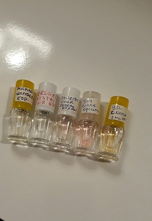 Yves Saint Laurent çeşitli Dekantlar 2 ml 