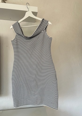 Gri Çizgili Kolsuz Mini Elbise - Görsel 3