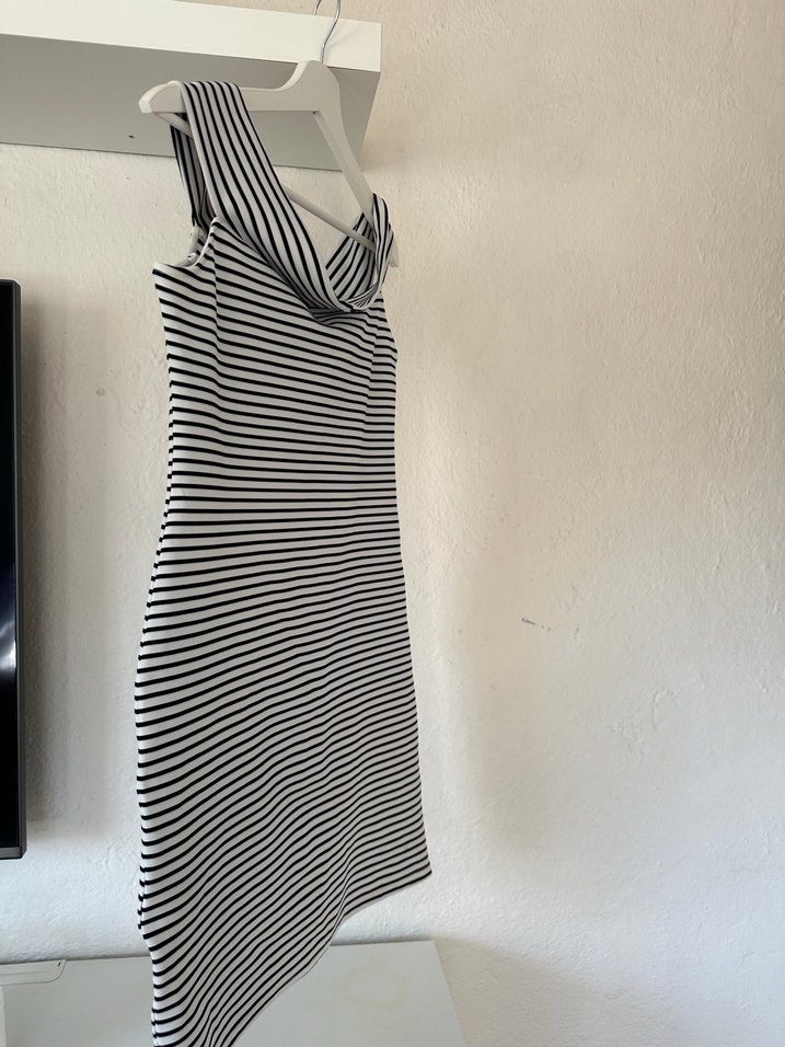 Gri Çizgili Kolsuz Mini Elbise - Görsel 4