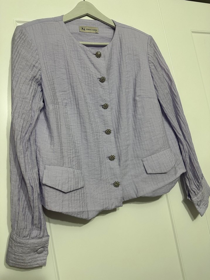 Düğmeli lila takım - Görsel 4