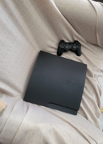 Ps 3 kullanılmamış yıllardır dolapta duruyor 