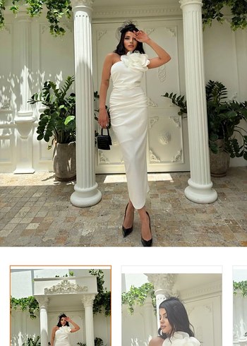 Çiçek Detaylı Mini Straplez Beyaz Gelinlik - Görsel 3