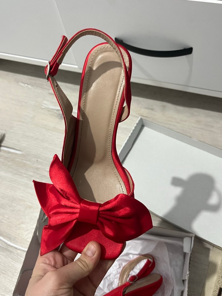 Kırmızı Fiyonk Detaylı Stiletto Kadın Abiye Ayakkabı - Görsel 3