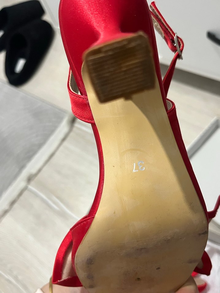 Kırmızı Fiyonk Detaylı Stiletto Kadın Abiye Ayakkabı - Görsel 2