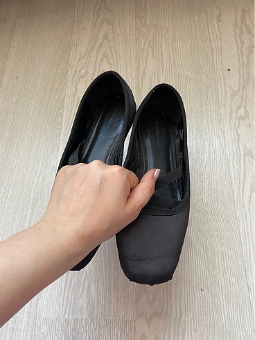 37 Beden siyah Renk Bershka balerin babet