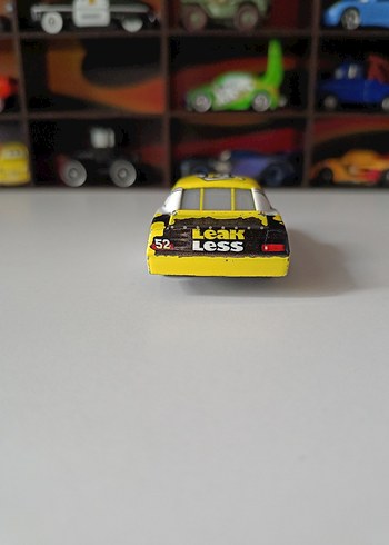 Beden Disney Pixar Cars Claude Scruggs