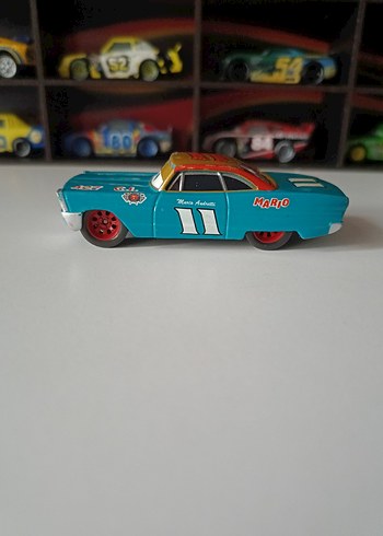 Disney Pixar Cars 11 Mario