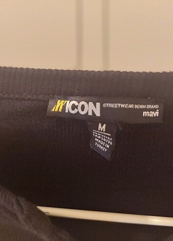 m Beden Mavi icon siyah uzun kollu üst