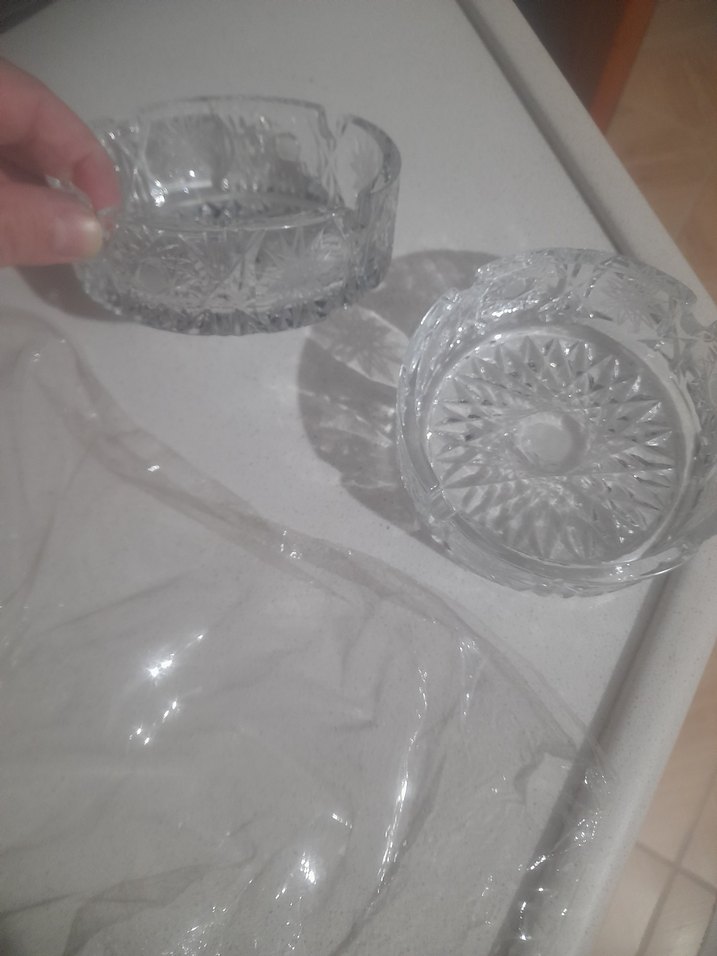 Soyut Desenli Beyaz Gri Tabaklar - Görsel 3