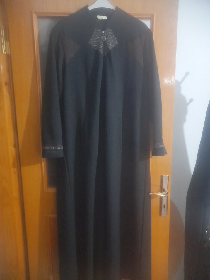 Kadın Siyah Uzun Dökümlü Ofis Palto - Görsel 2