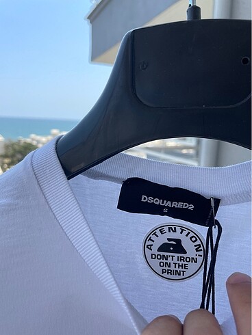 tek beden Beden beyaz Renk ORİJİNAL DSQUARED2 TSHİRT
