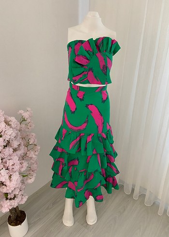 Kadın Çok Renkli Uzun Fırfırlı Takım - Görsel 6